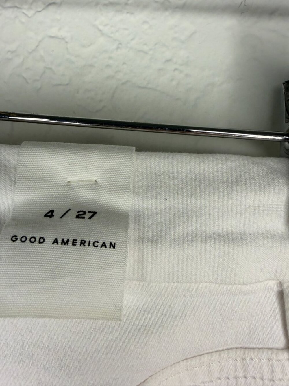 NWT Good American Good Legs Straight- Mid-Rise- Raw Hem- 27- White- MSRP $99 - Picture 9 of 11